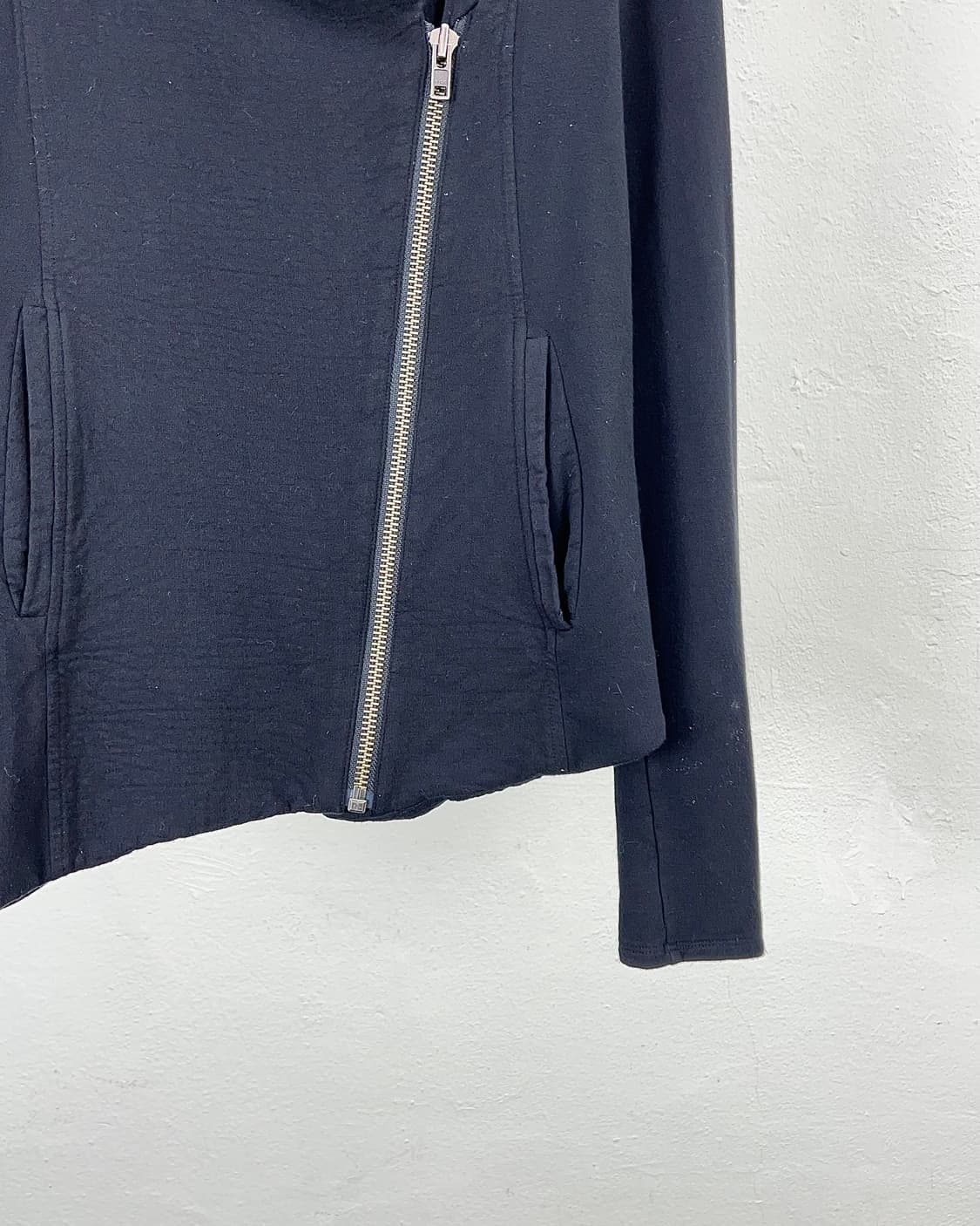 헬무트랭 블랙 비대칭 언발런스 모달 집업 마운틴 자켓 상품이미지6