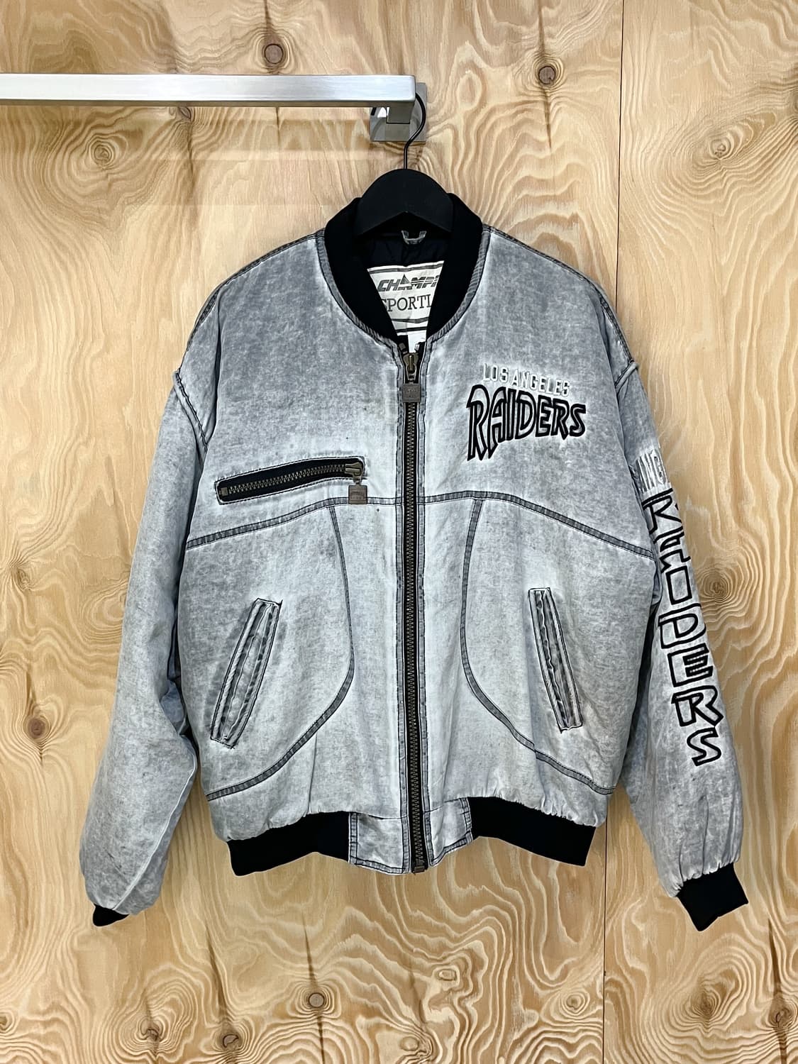 Nutmeg 90's LA 레이더스 봄버 자켓 상품이미지4