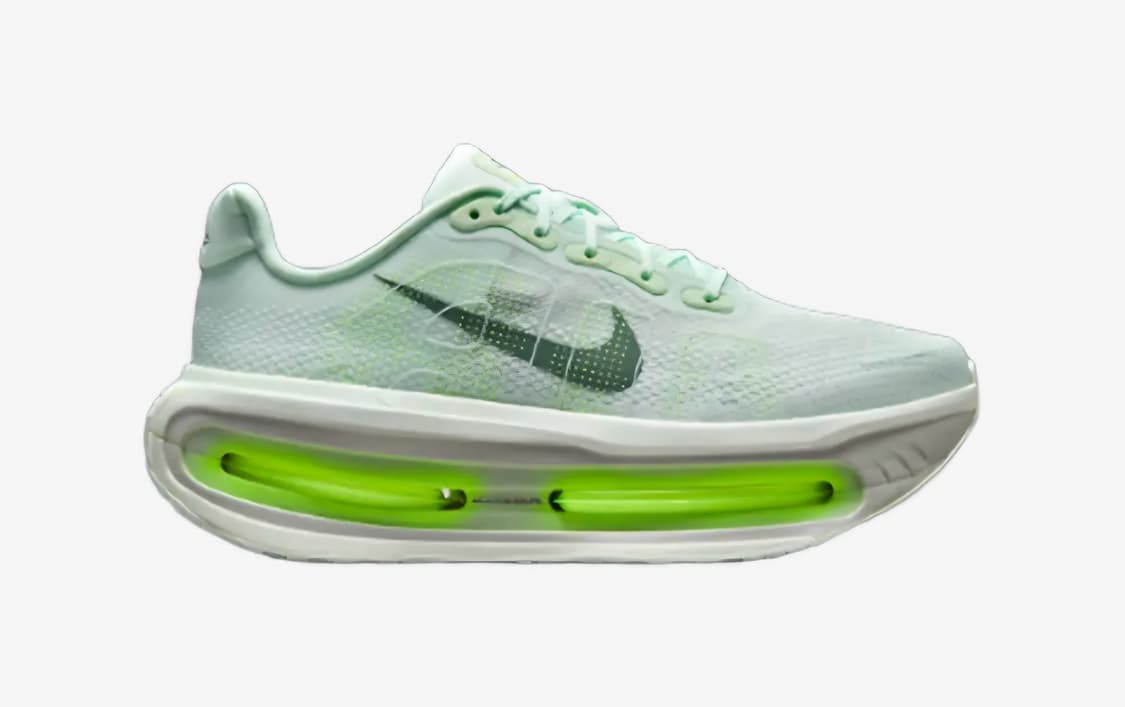 나이키 보메로 프리미엄 베얼리 그린 285 상품이미지1