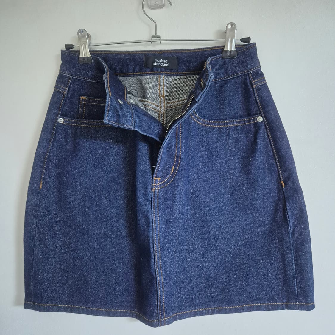 무신사스탠다드 우먼즈 데님 미니 스커트(딥 인디고) 상품이미지6