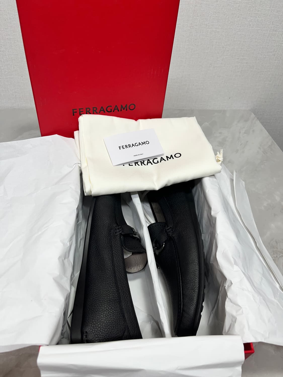 새상품)페라가모 남성 로퍼 CANCUN 블랙 8D (270추천) 상품이미지4