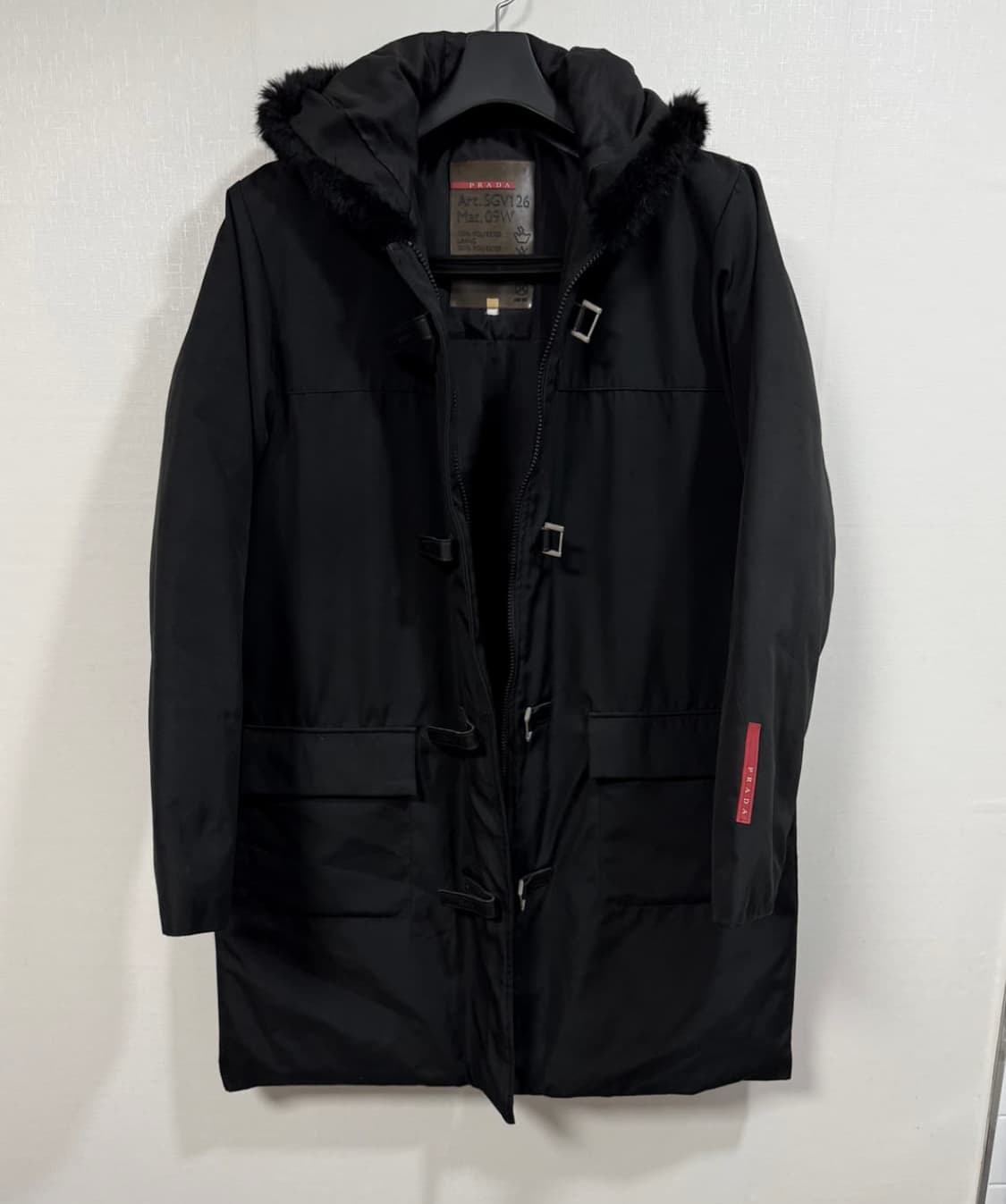 프라다 스포츠 레더버클 퍼 패딩 자켓 상품이미지1