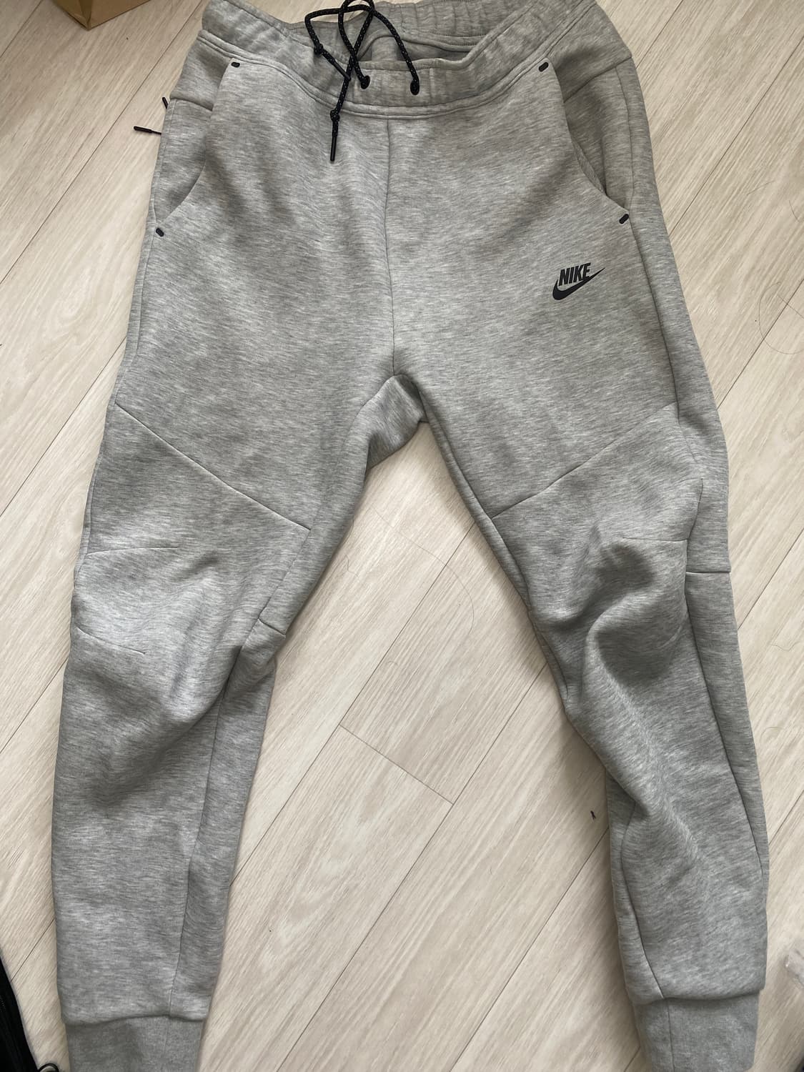 나이키 테크팩 신형 바지 L 상품이미지1