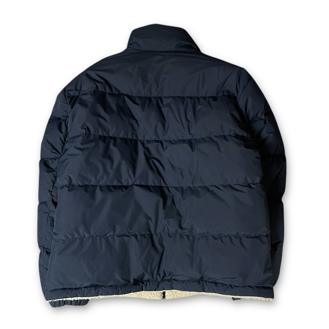 네파 네이비 뽀글이 리버시블 다운 패딩 상품이미지3