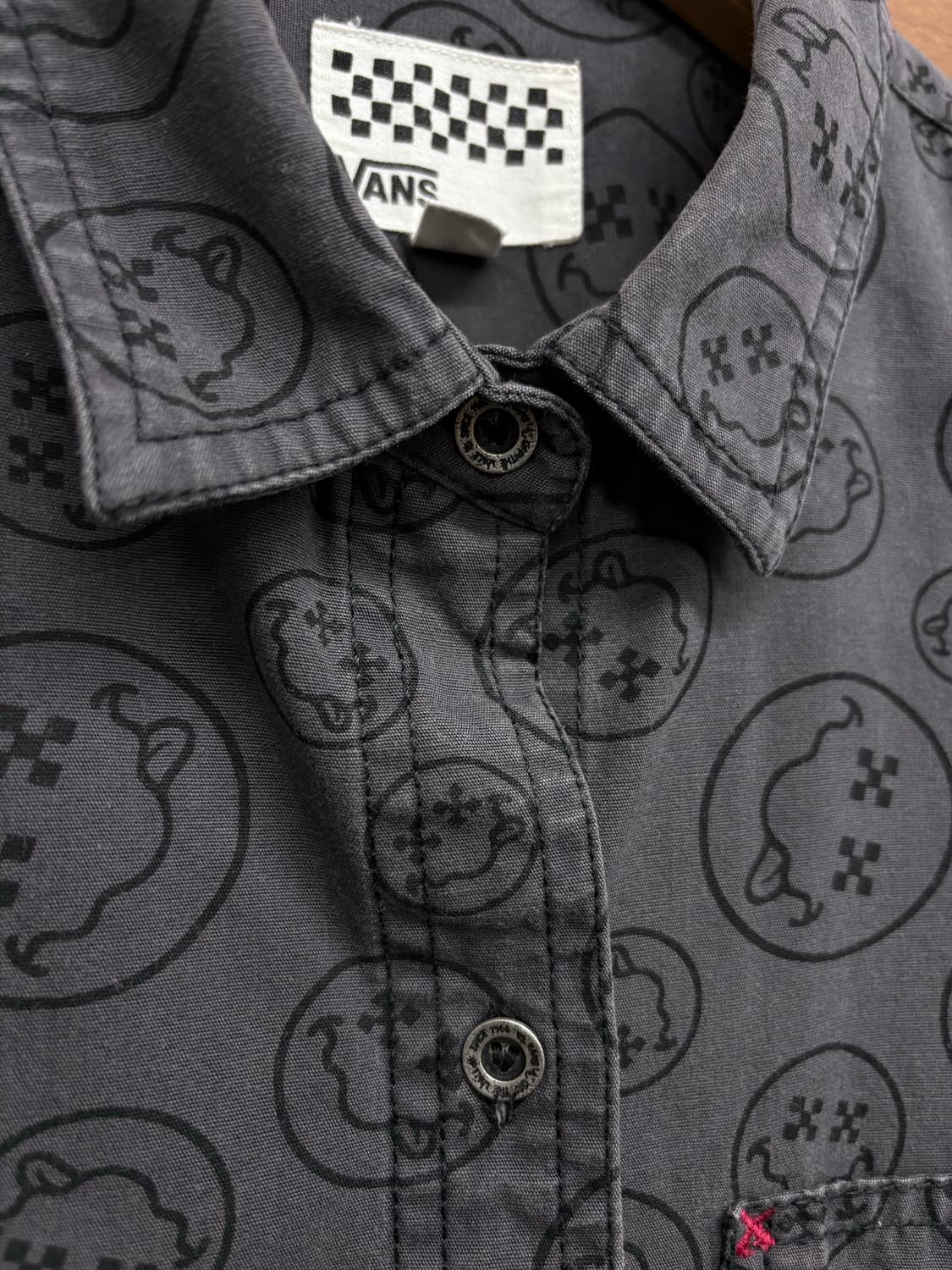 반스 스마일리 페이스 패턴 셔츠 상품이미지5