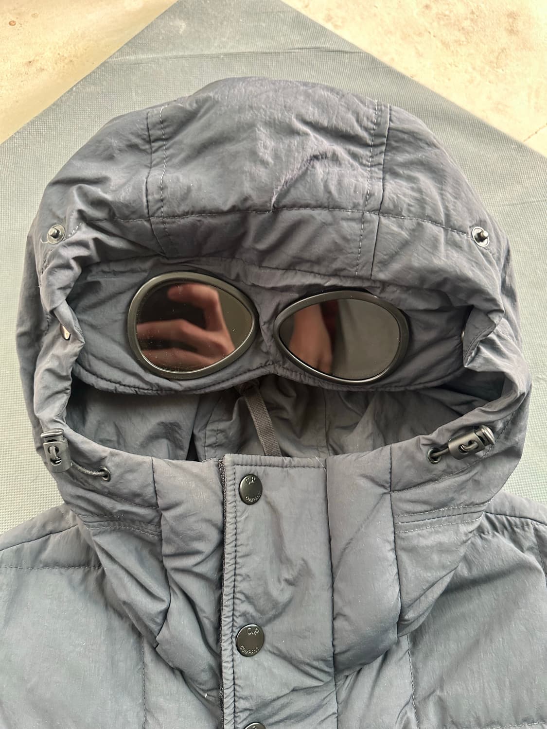 씨피컴퍼니 고글 조끼 패딩 105(100 가능) 상품이미지5