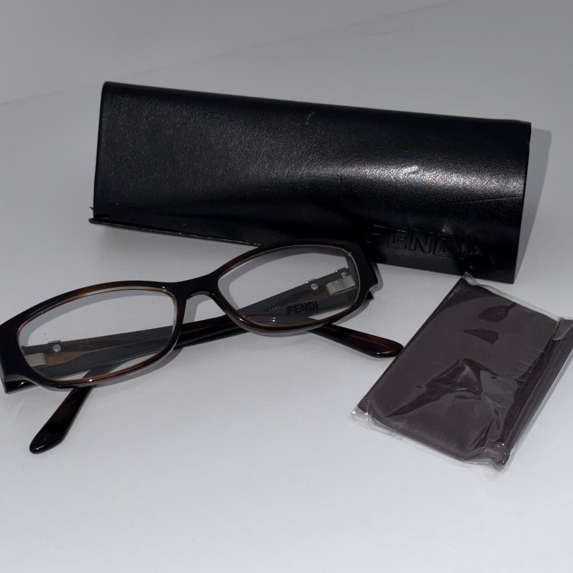 펜디 브라운 뿔테 안경테 상품이미지5