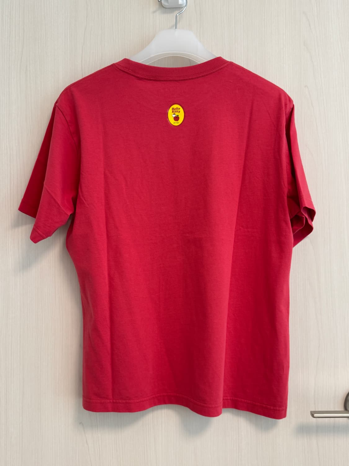 유니클로 헬로키티 티셔츠 상품이미지5