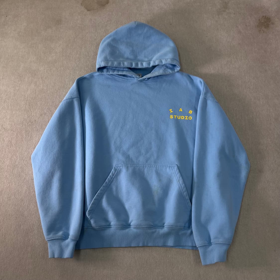 105 아이앱 스튜디오 스카이블루 후드티 상품이미지2
