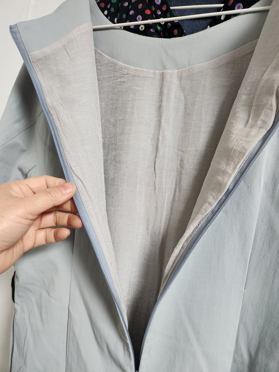 Ra Zu신축성 있는 회색 반팔 원피스 M(55~66) 상품이미지4