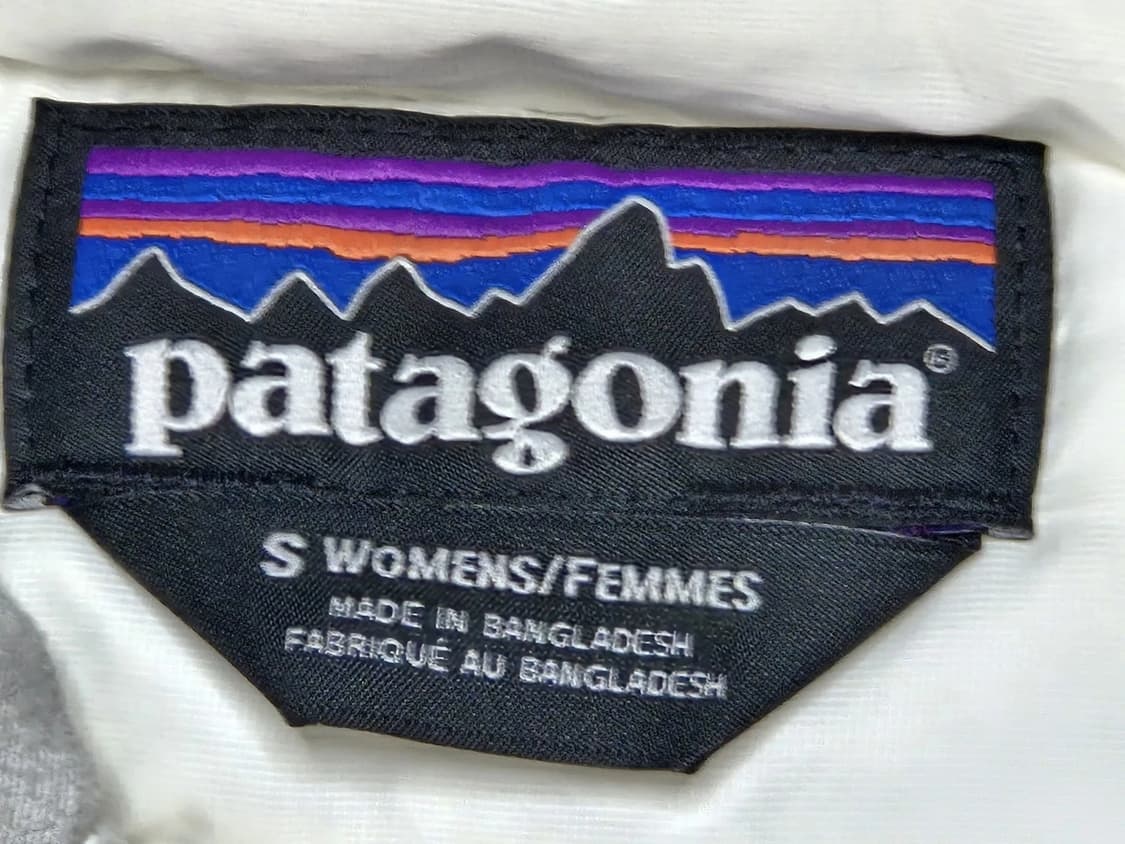 파타고니아 후디 경량패딩 화이트 상품이미지4