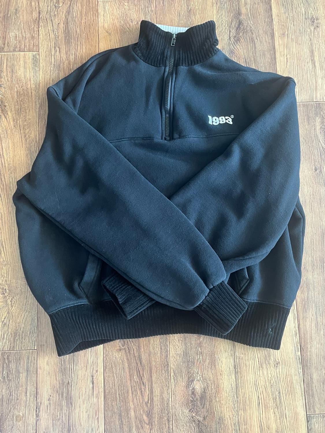 1993스튜디오 반집업 맨투맨 (블랙) 상품이미지2