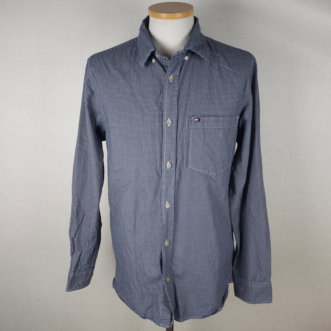 타미힐피거 긴팔남방 남자95사이즈  상품이미지1