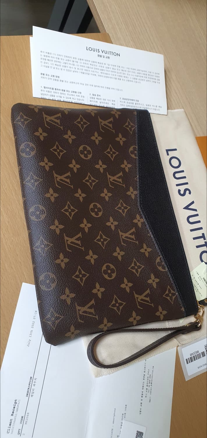 루이비통 데일리 클러치백/파우치백 새상품급 정품(영수증O) 상품이미지3