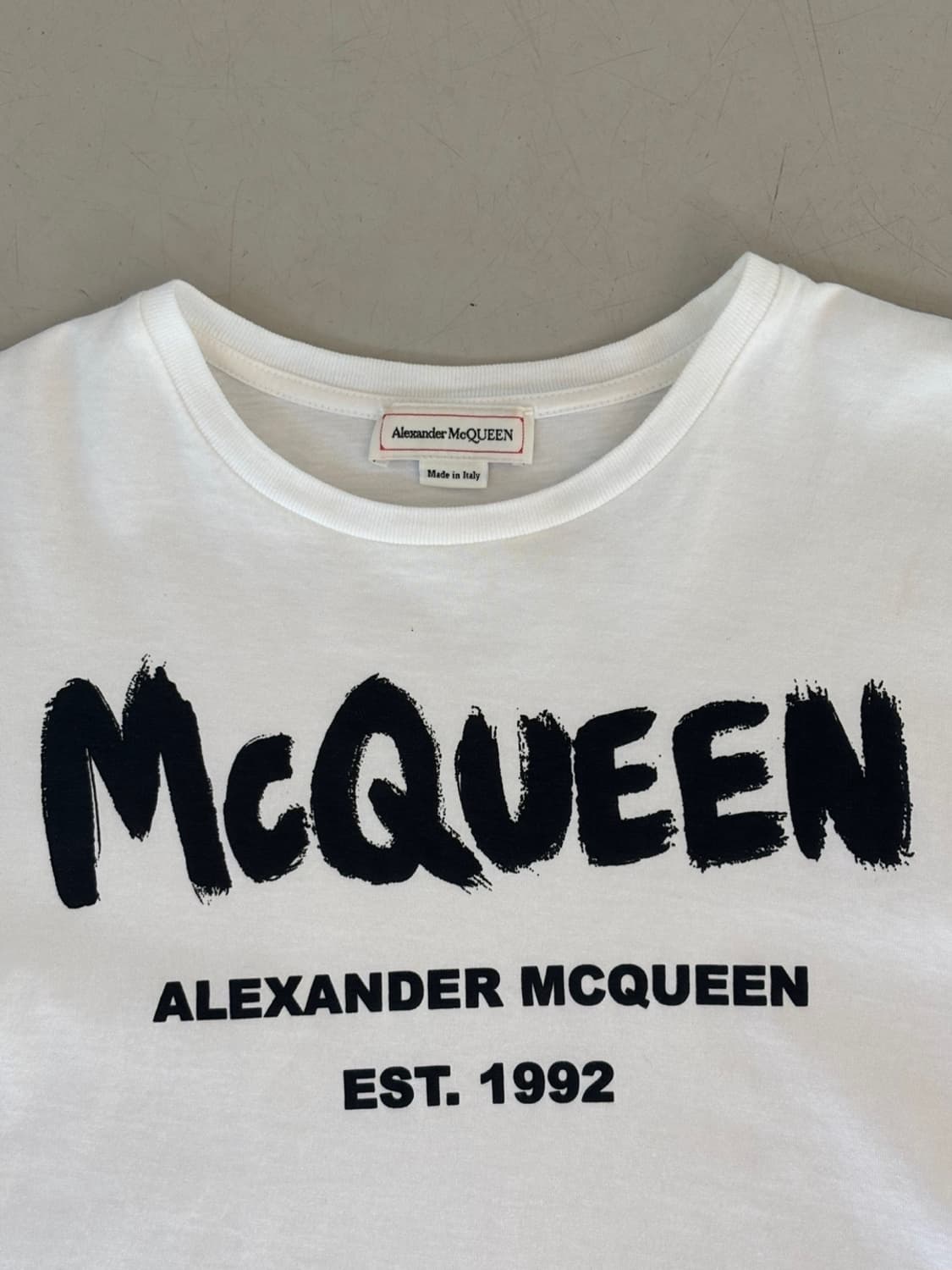 Alexander Mcqueen Round T 상품이미지4