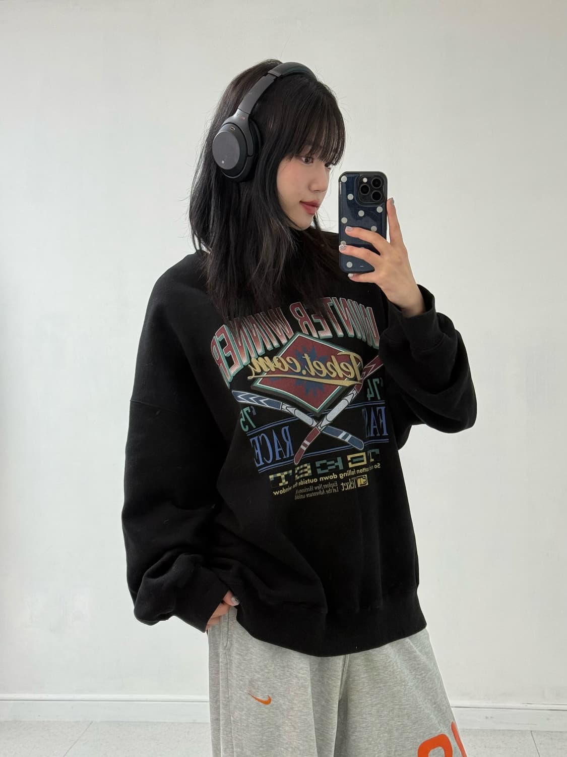 테켓 블랙 맨투맨 상품이미지4
