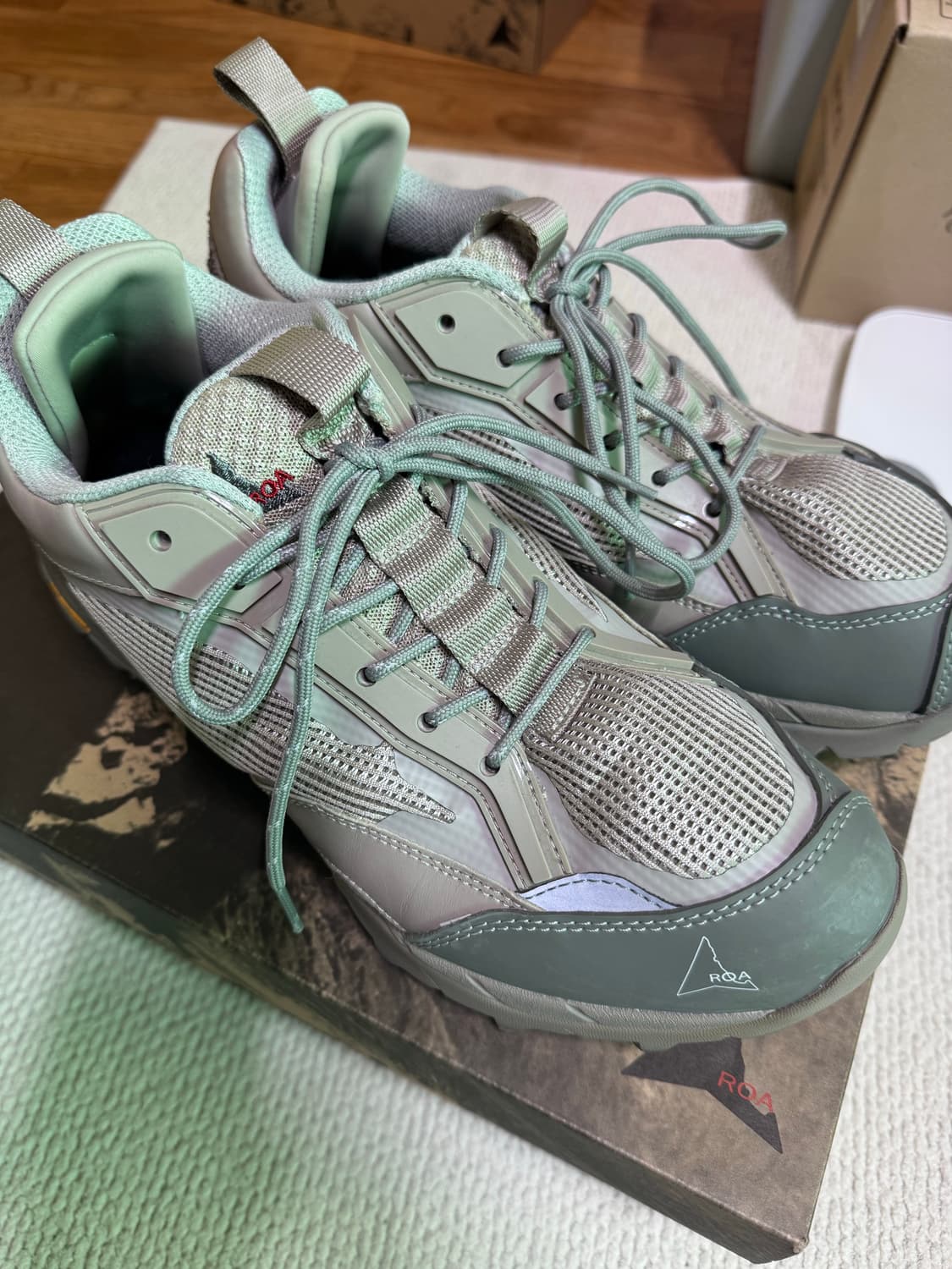 로아 하이킹 락파 메쉬 카키 (풀박스) 275 상품이미지2