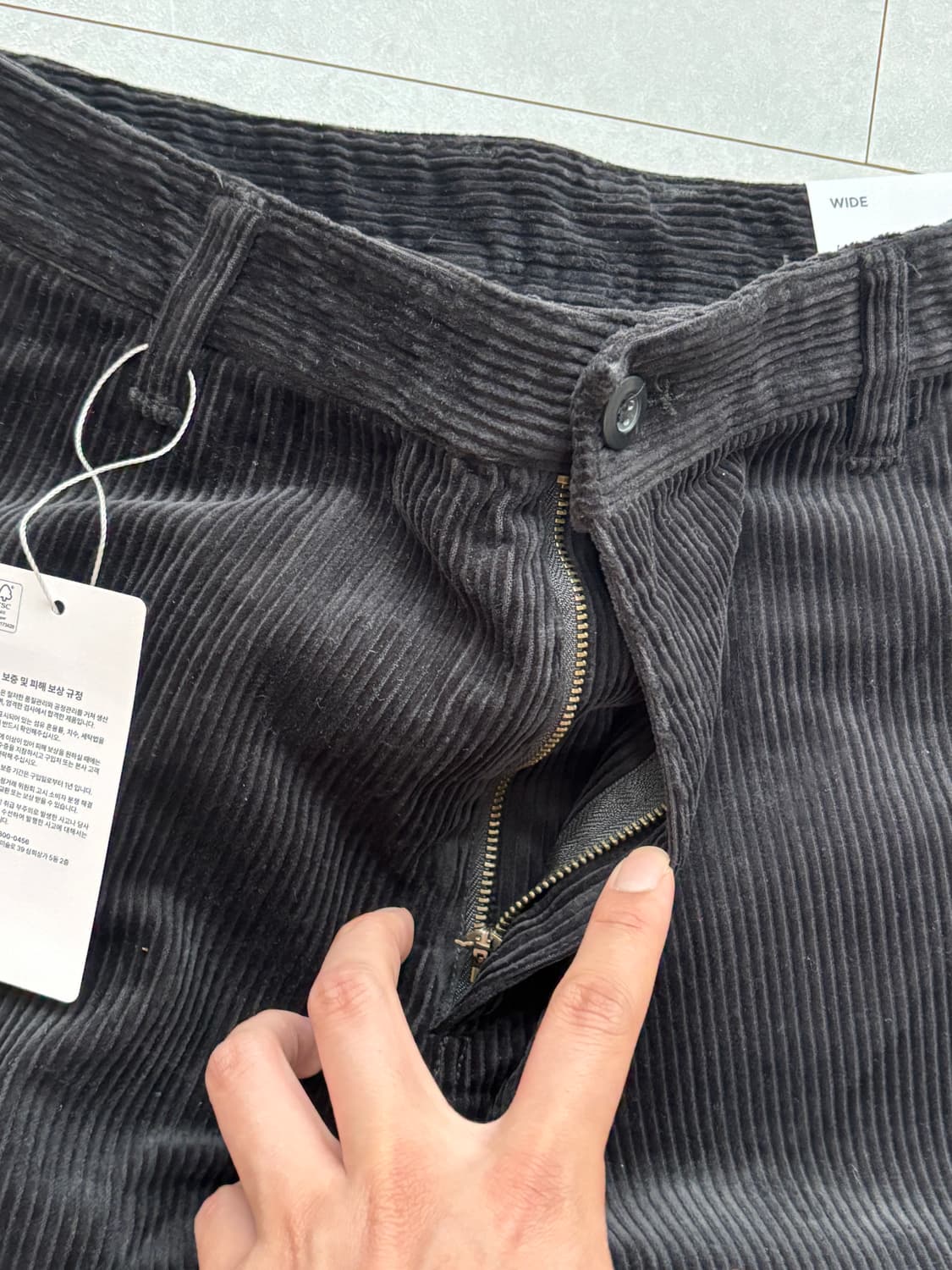 스파오 와이드 코듀로이 팬츠 32 그레이 새상품 상품이미지3