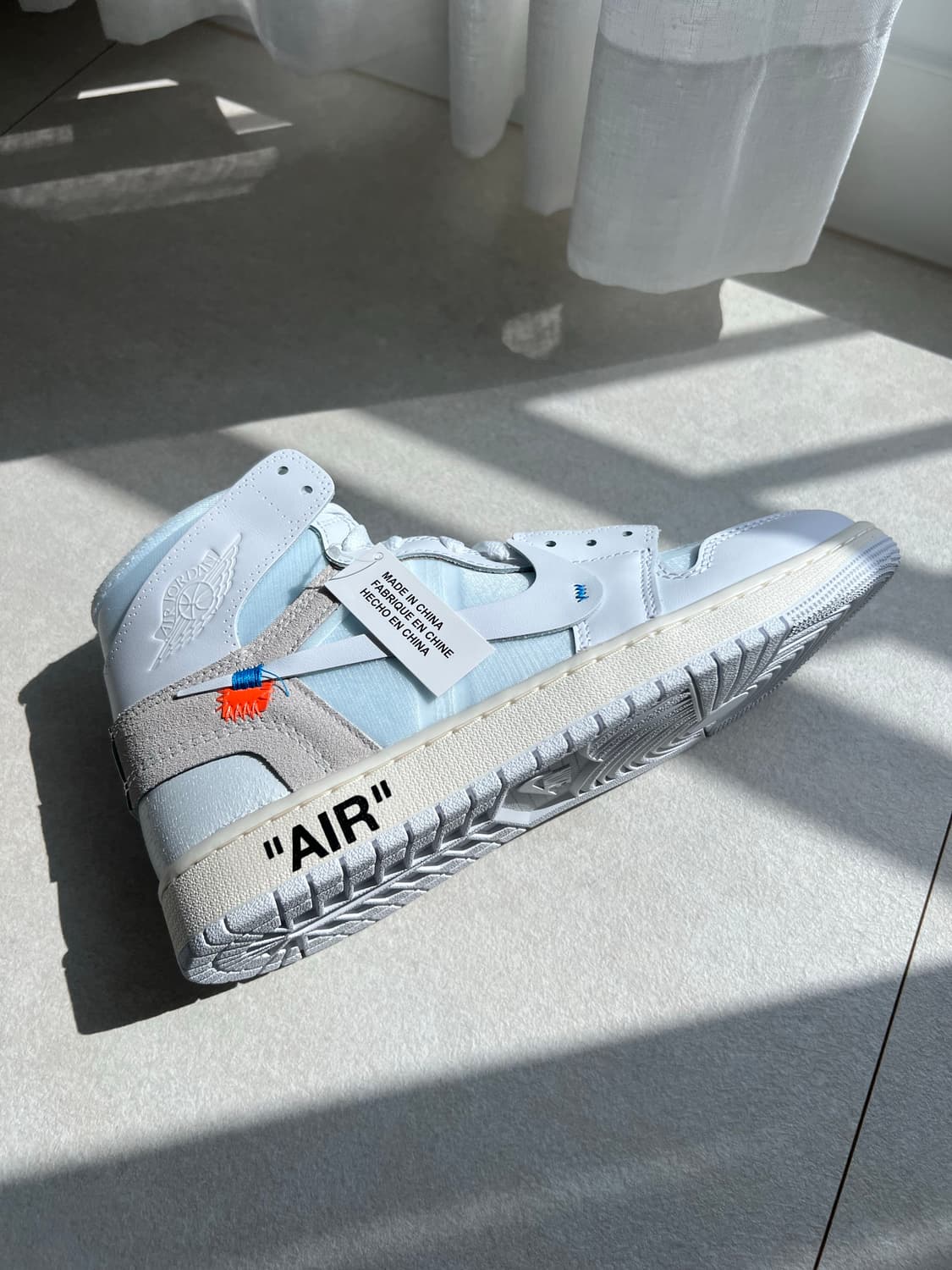 [270]조던1하이 x 버질아블로 아카이브 vaa 알래스카 화이트 상품이미지2