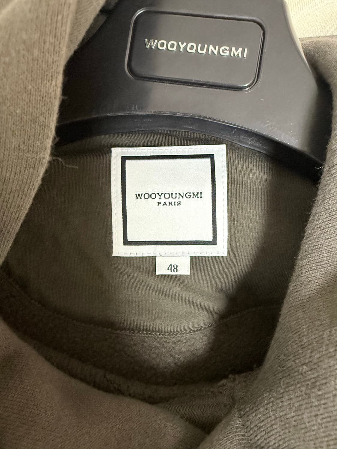 (24SS 새상품급) 우영미 다크 그레이 매듭 후드 티셔츠(48) 상품이미지4