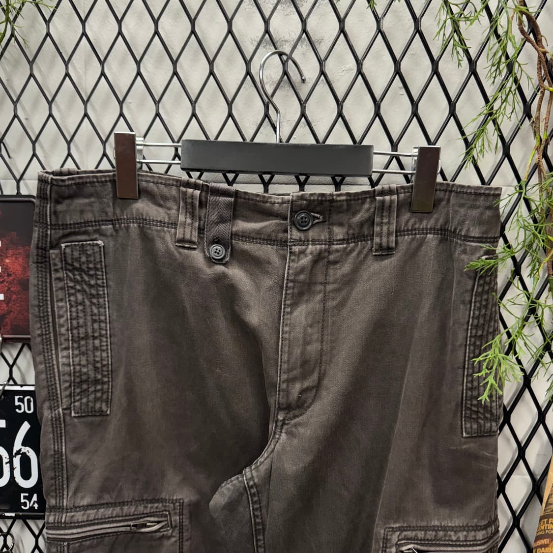 00s GAP 갭 피그먼트 워싱 카고 팬츠 포켓 지퍼 디테일 차콜 상품이미지3