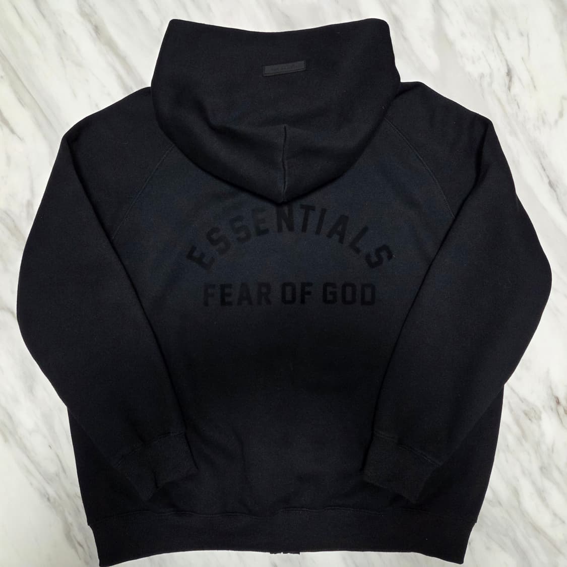 피오갓에센셜 블랙 후드집업 상품이미지3