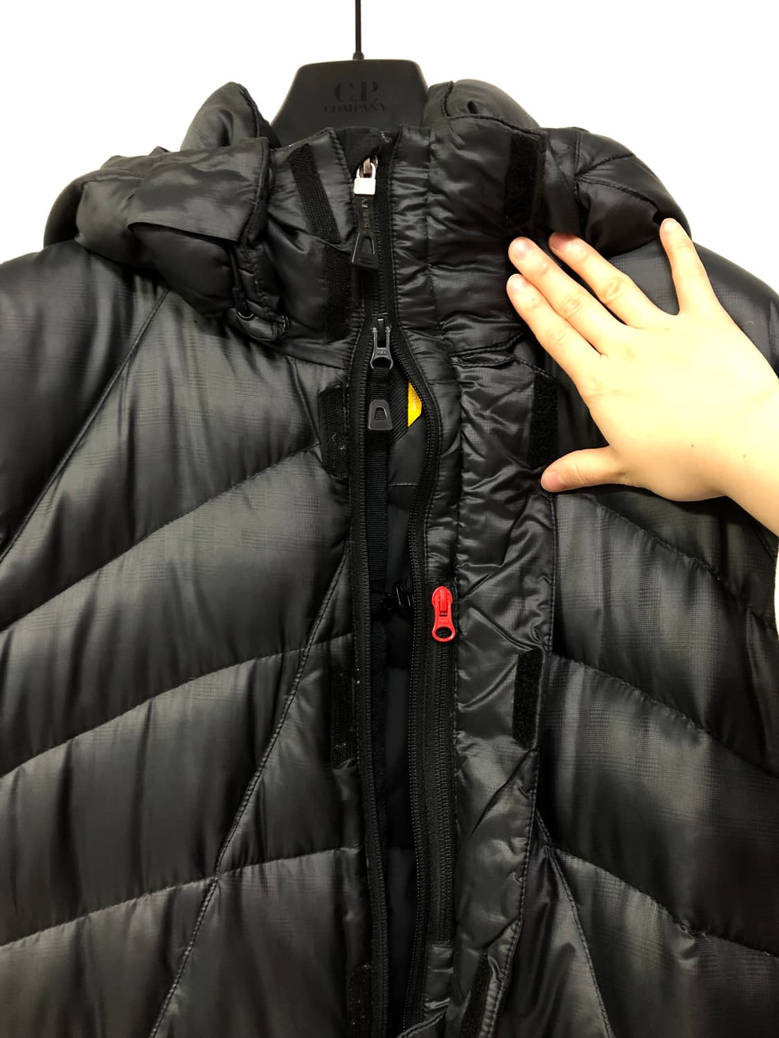 OAKLEY 오클리 투웨이 지퍼 구스다운 하프패딩 _ 블랙 상품이미지3