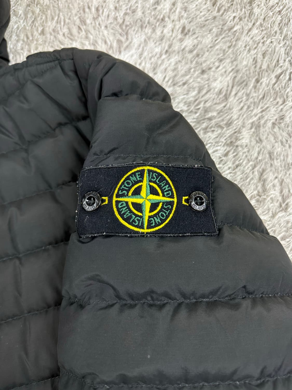 [L] 백화점판 정품 스톤아일랜드 21FW 와펜 텔라 블렌드 경량패딩 상품이미지4
