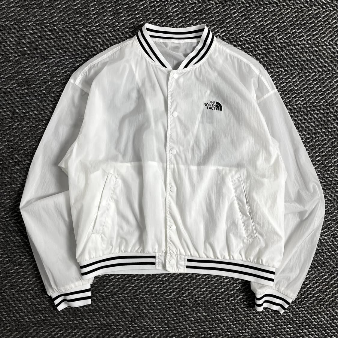 노스페이스 신형 빅로고 경량 나일론 우븐 바시티 자켓o 3047 상품이미지1