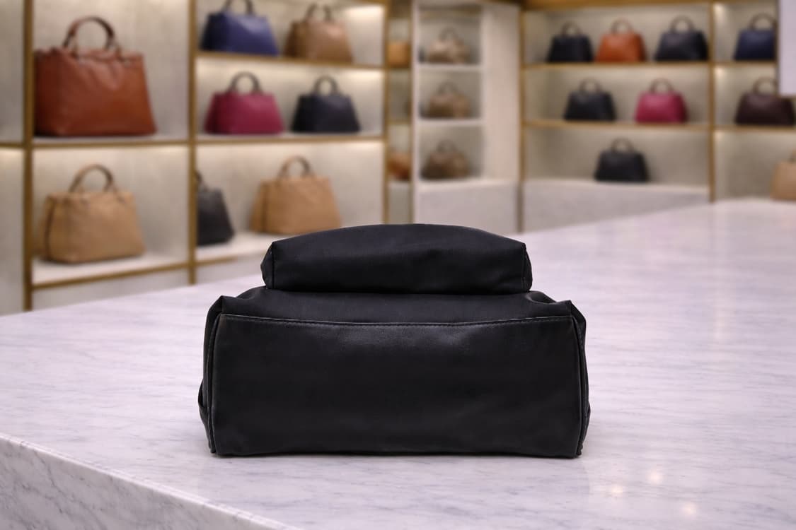 [S급] 버버리 나일론 백팩 판매합니다!!! 상품이미지3