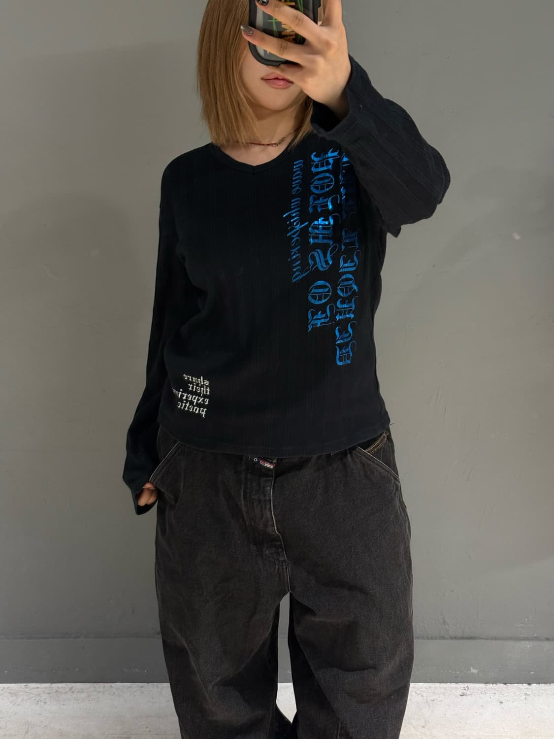 lettering detail back wings long sleeve  상품이미지1