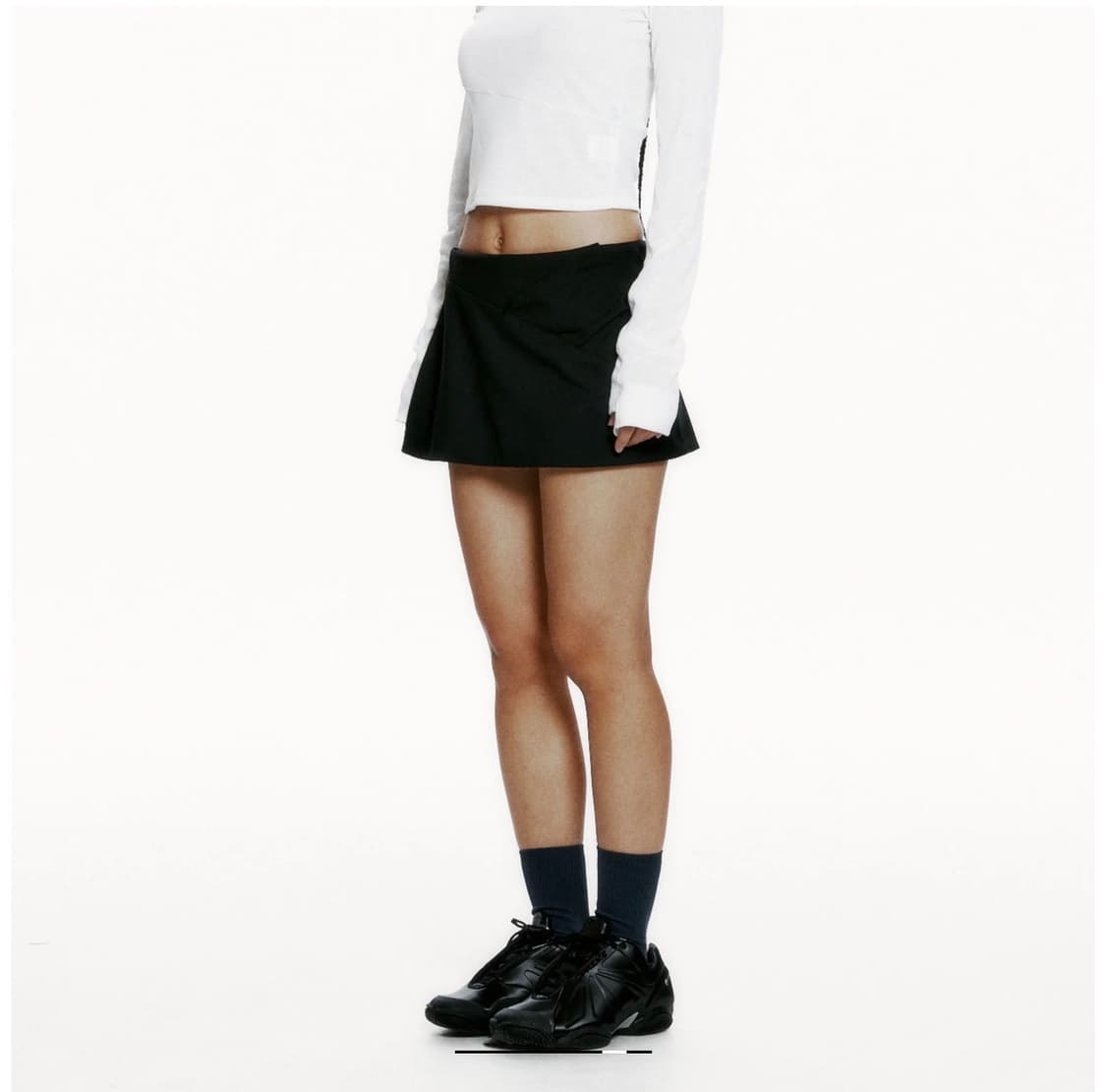 Hyeinseo Cinched mini skirt 신치드 미니스커트 상품이미지6