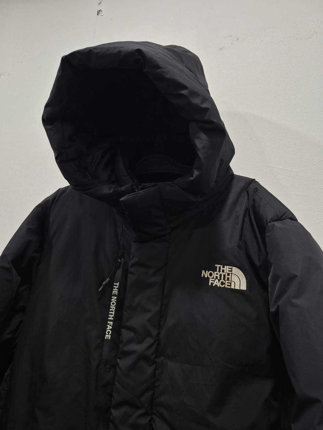 노스페이스 구스다운 아웃라이트 패딩 점퍼 남성 105사이즈 상품이미지2