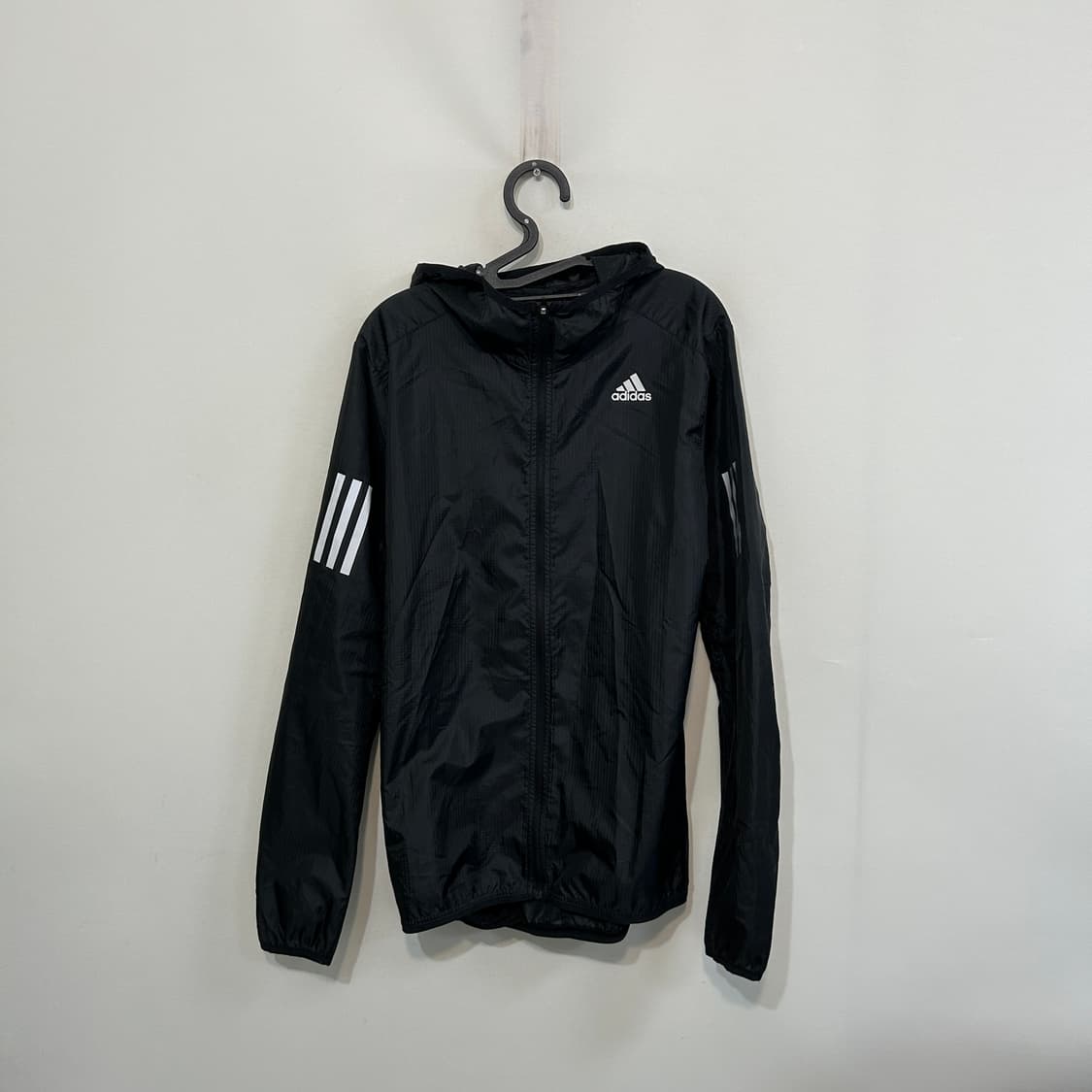 아디다스 남성 러닝 바람막이 상품이미지1