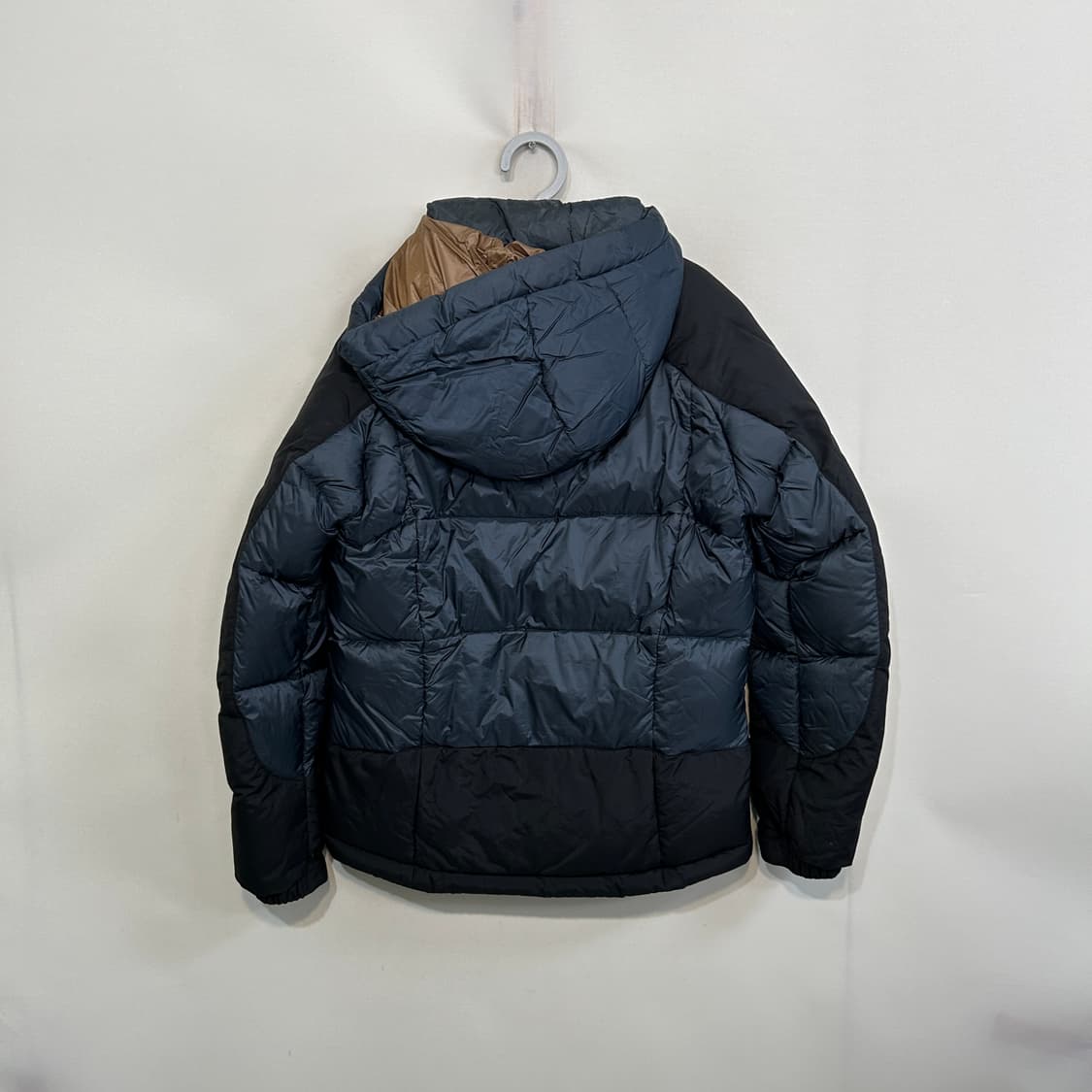 컬럼비아 남성 구스다운 패딩 95 보온발열 패딩 상품이미지2