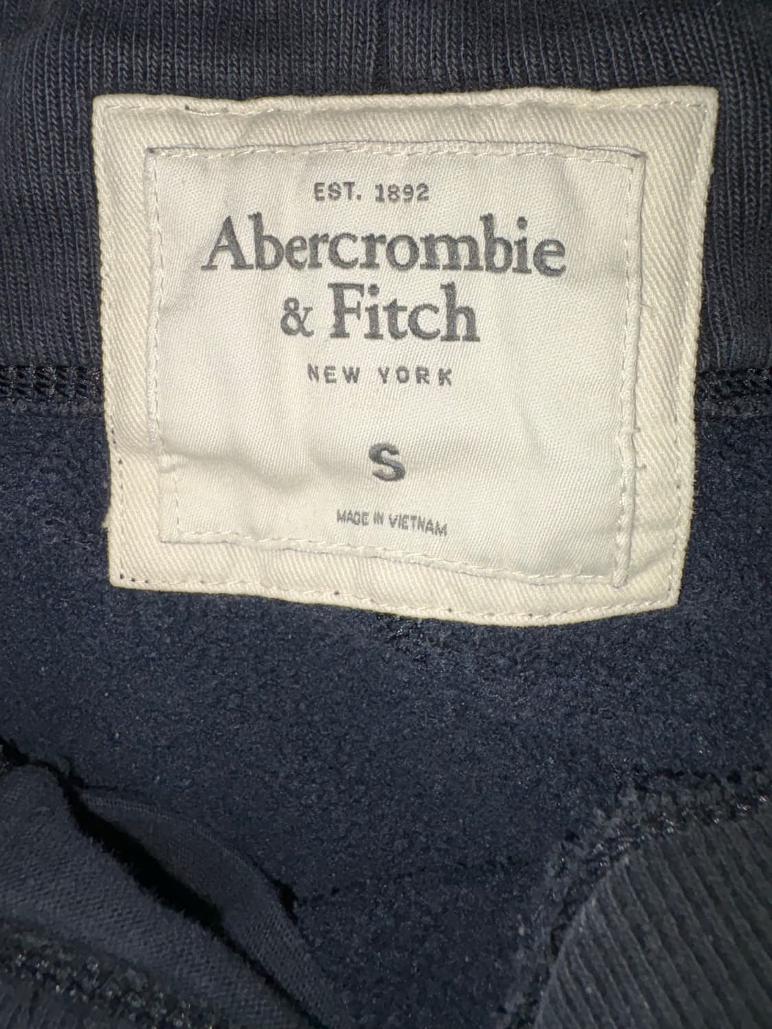 Abercrombie “Varsity Crest” Sweat Pants 상품이미지3