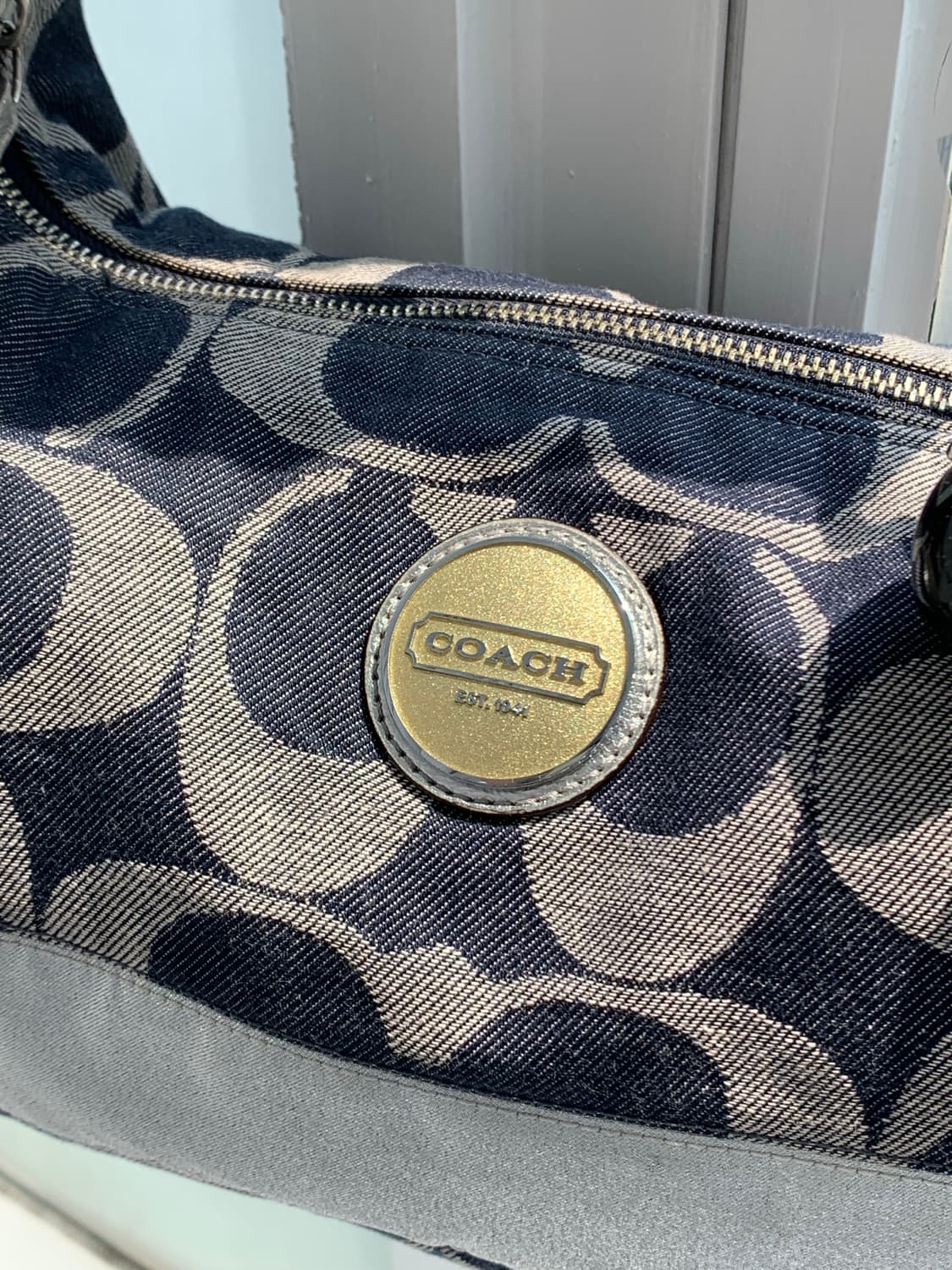 희귀🩶 Coach denim silver shoulder bag 상품이미지3