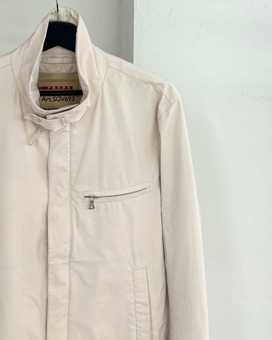 프라다 고어텍스 집업 자켓 상품이미지4