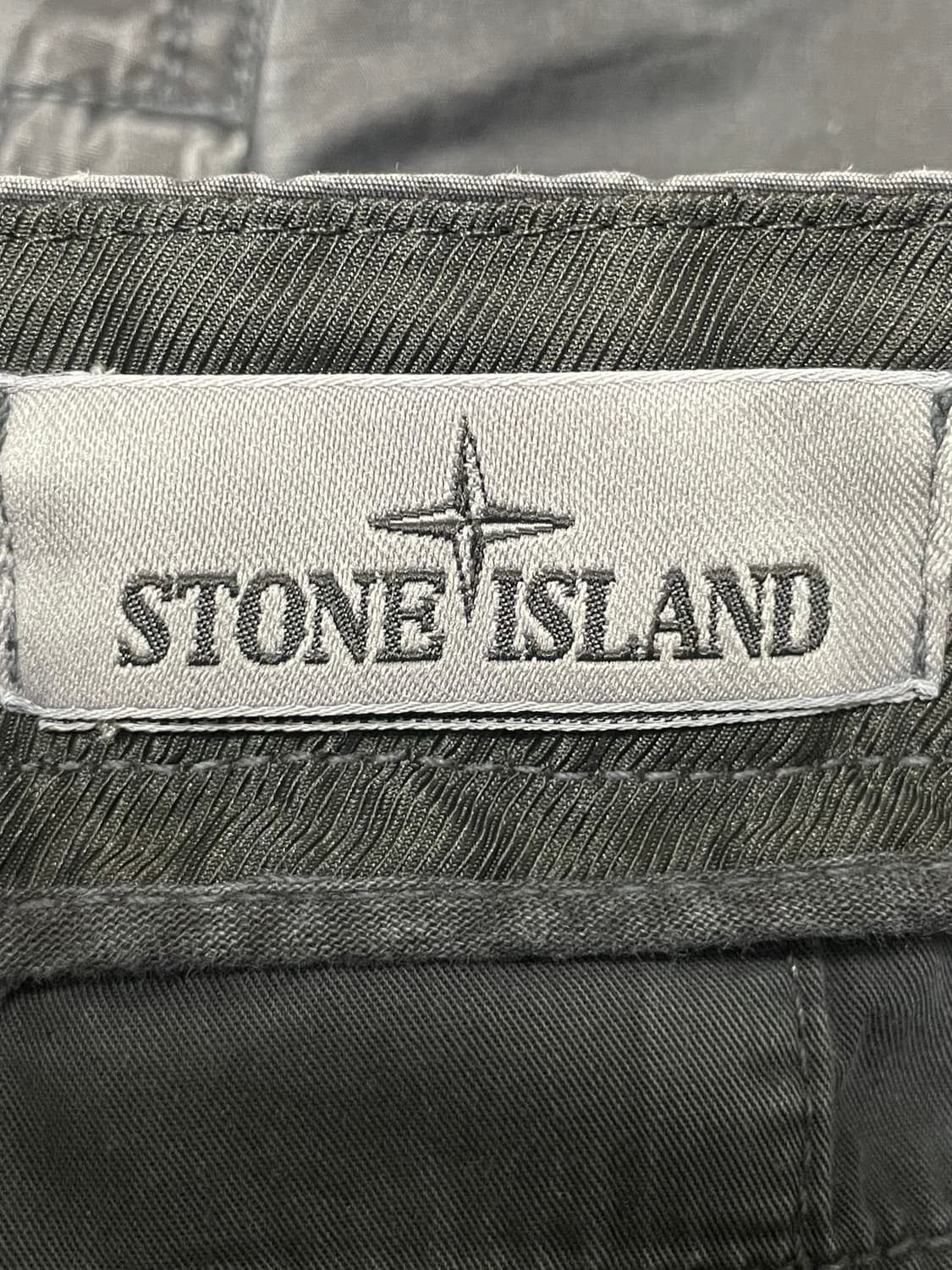 [ 31 ] 22fw 스톤아일랜드 와펜패치 카고팬츠 네이비 블루 상품이미지3