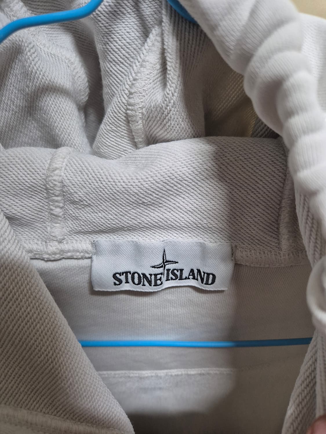 [XXL]21ss스톤아일랜드 와펜 맨투맨후드 화이트 흰색 105 110 상품이미지7