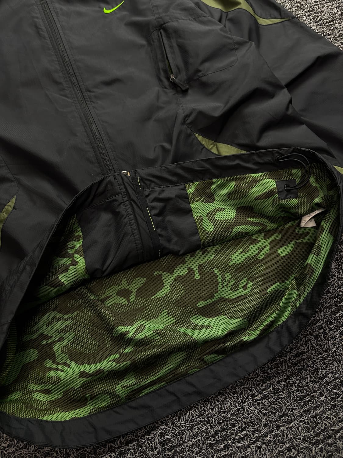 00s 나이키 올드스쿨 스우시 박시핏 배색 바람막이 1684 상품이미지3