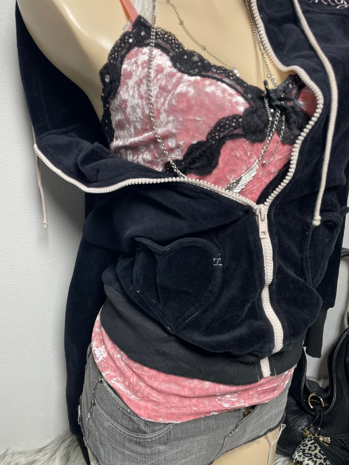 갸루 러블리 블랙 핑크 벨벳 후드집업 상품이미지4
