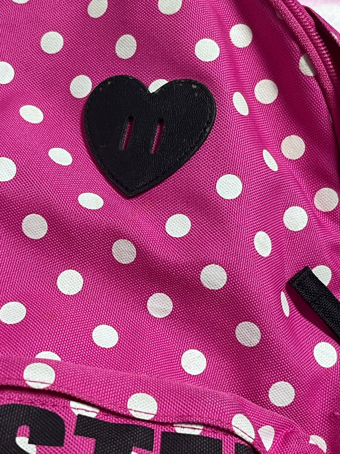 헤이세이 캐캐체깔 프리즘스톤깔 블랙 핑크 도트 가방 백팩 라떼갸루 상품이미지3