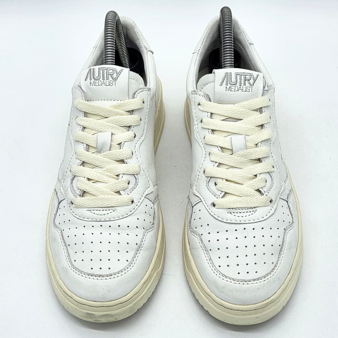 오트리 메달리스트 로우 스니커즈 화이트 (40) 상품이미지4