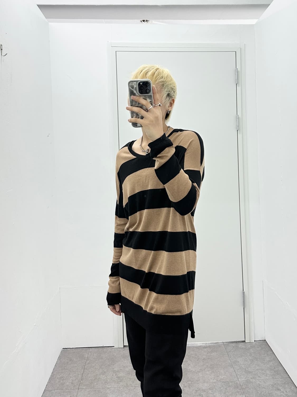 Untitled grunge stripe v knit  상품이미지2