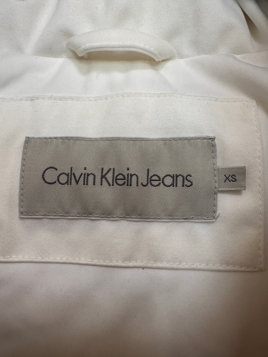 켈빈클라인 화이트 후드 조끼패딩 상품이미지4