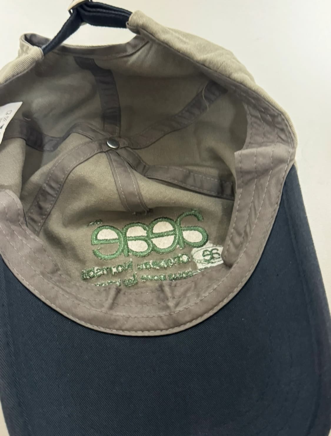 에이이에이이 볼캡 모자 카키 상품이미지2