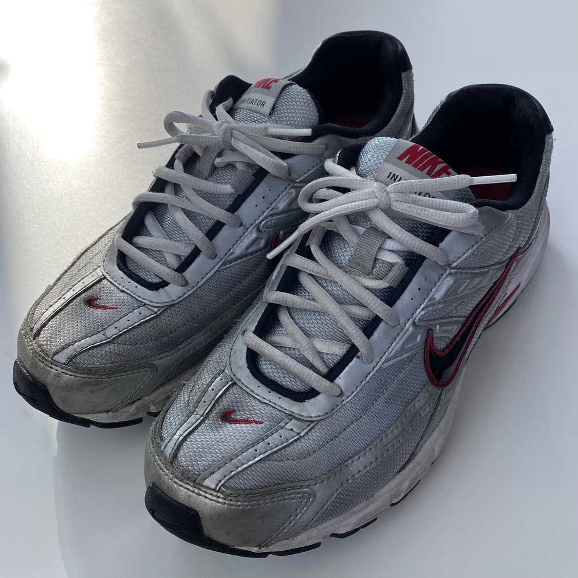 나이키 이니시에이터 상품이미지1