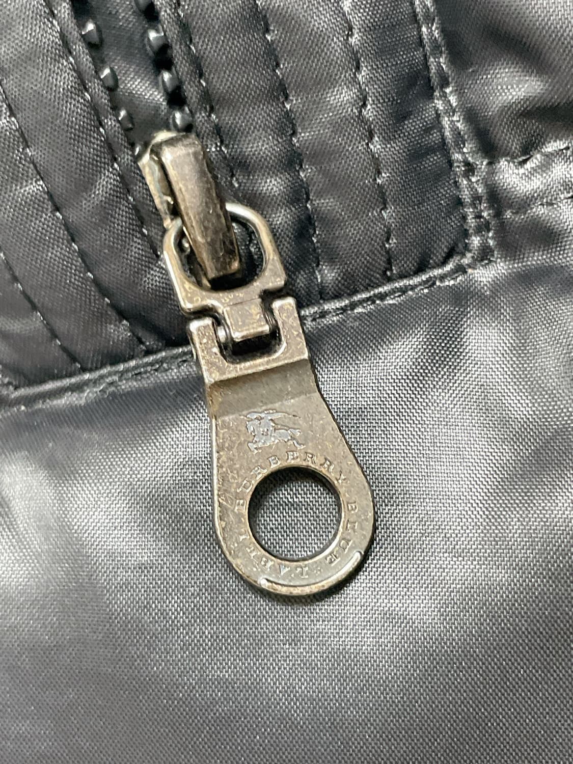 버버리 블랙 패딩 상품이미지10