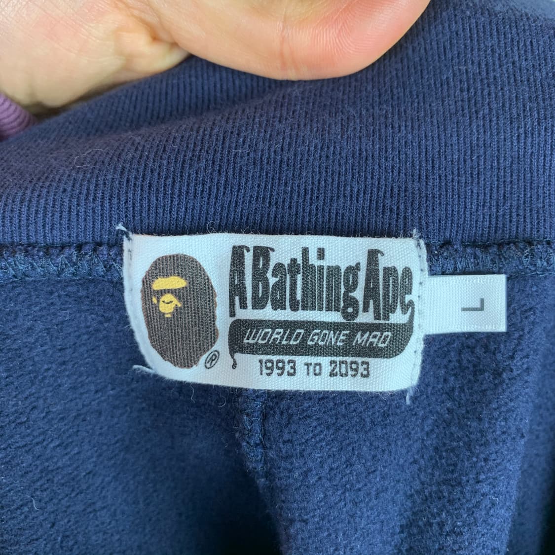 베이프 17F/W 샤크 페이스 네이비 스웻 조거 팬츠 상품이미지9